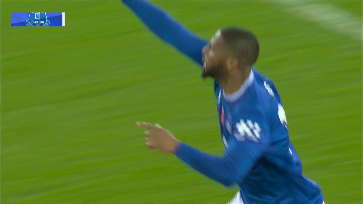 "THEY HAVE DONE IT!" 😮 Beto saves the day for Everton 🔵