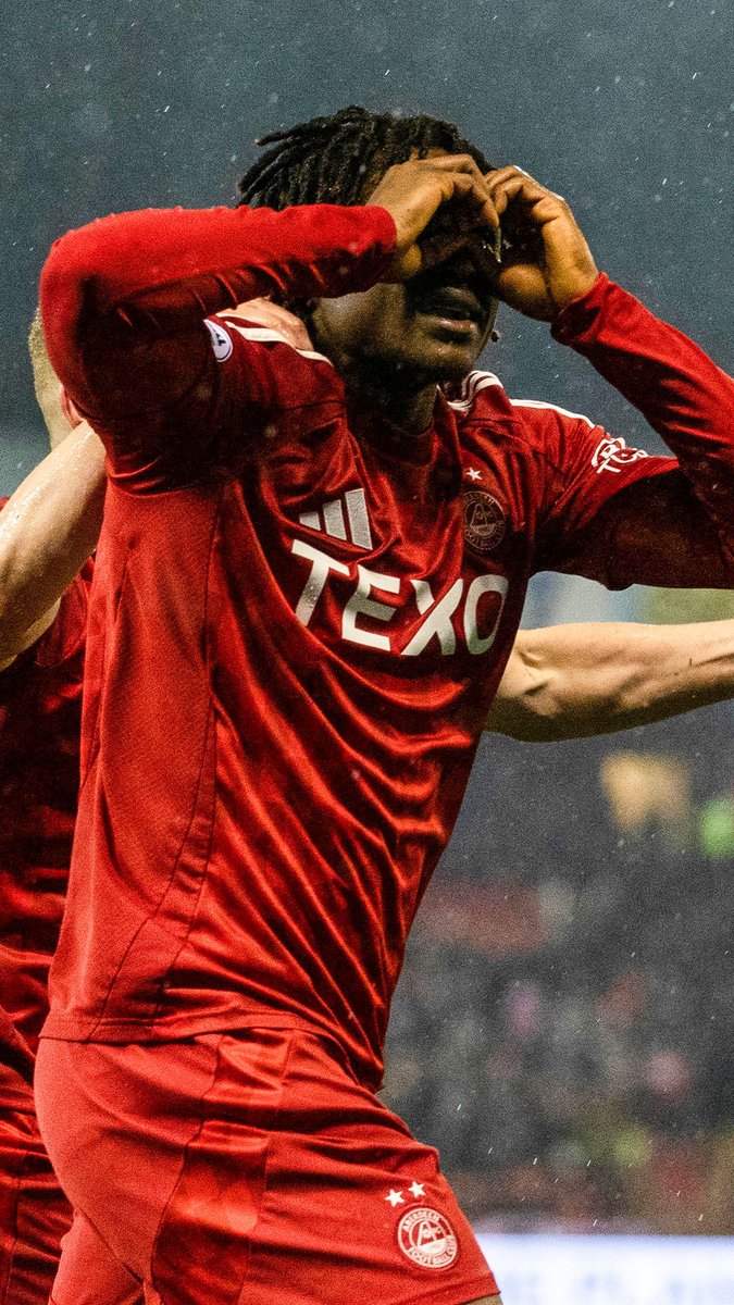 Instant impact from Peter Ambrose. Straight off the bench to score the winner 👊