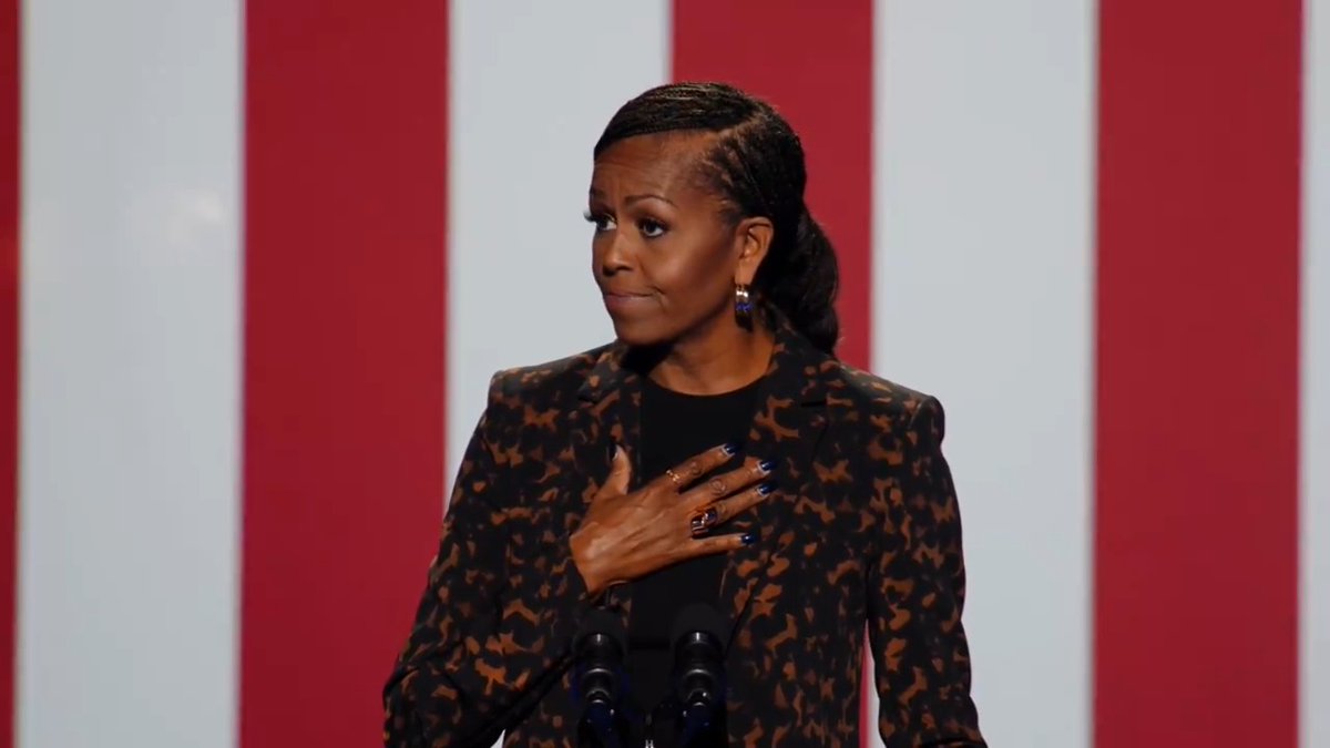 .Michelle Obama: If we want to help this country finally turn the page on the politics of hatred and division, we can't just sit around and complain. We’ve got to… Crowd: DO SOMETHING!