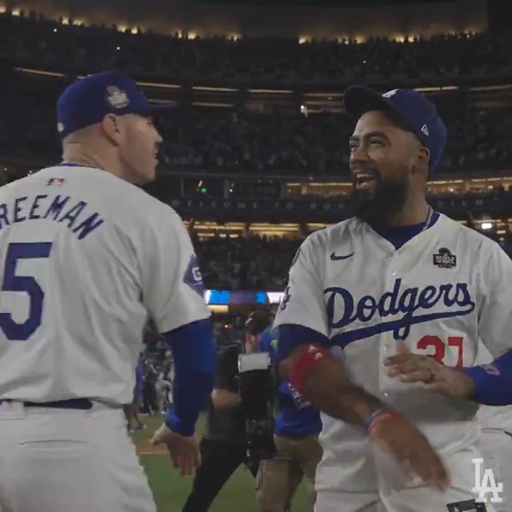 Victory formation! #WorldSeries