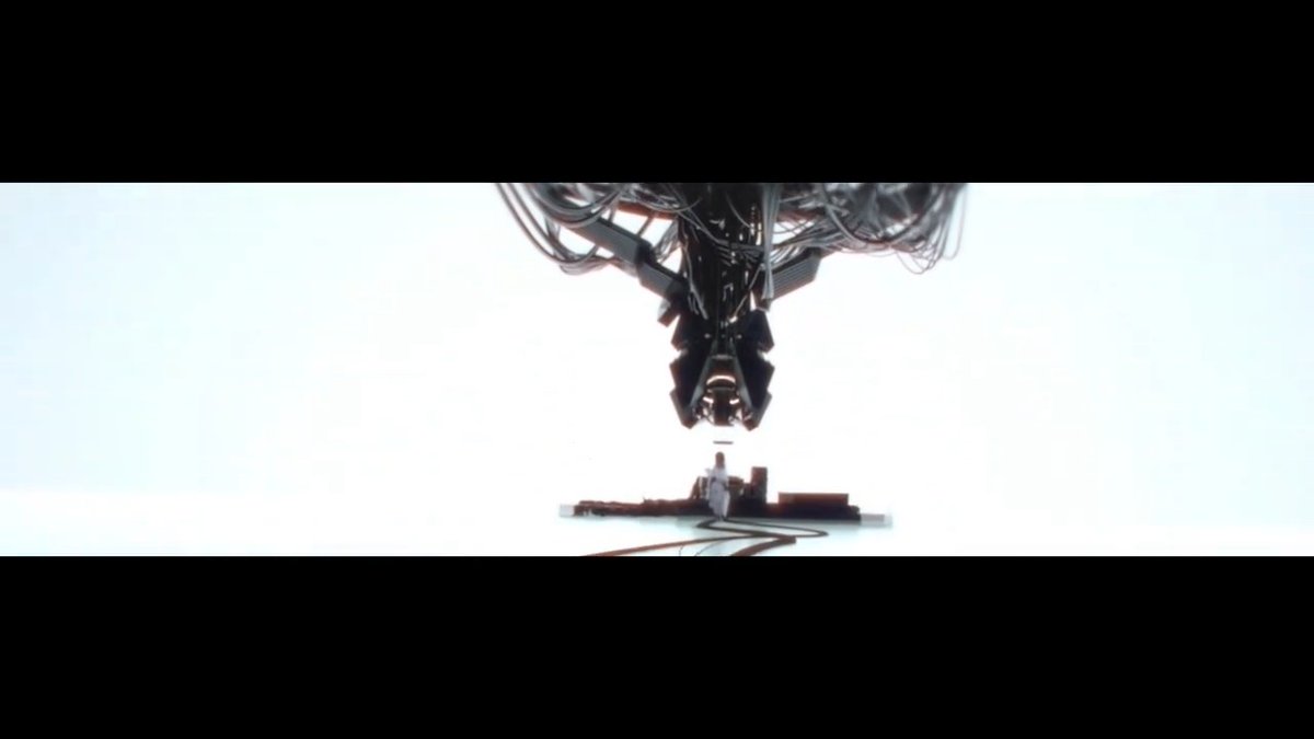 昨日の生放送の最後に初公開したティザーPVをYouTube公式チャンネルにて公開しました。 気になる今後の展開が映像のあちこちに散りばめられています。ぜひご覧ください！ ▼HD版はこちらから #アークナイツ
