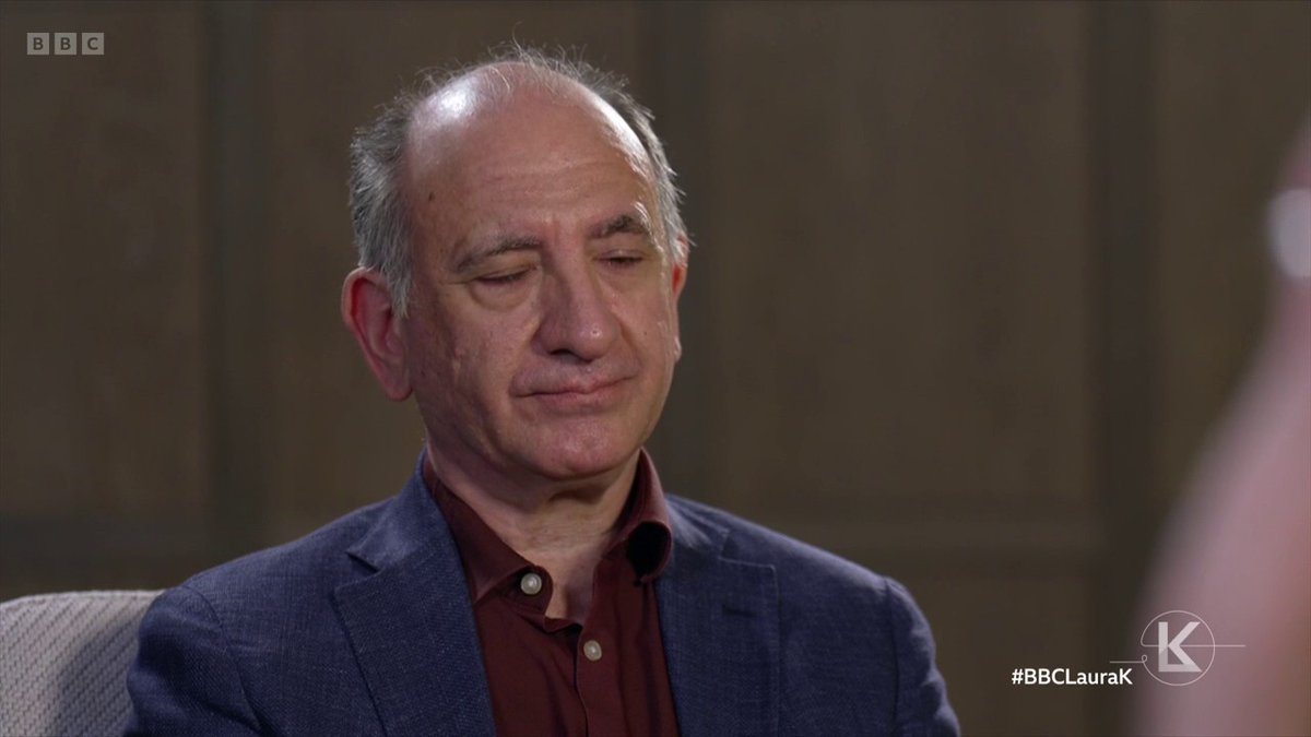 "We've seen Trump saying he likes Hitler's generals, we're hearing threats of people standing with guns at polling booths" 'Veep' creator Armando Iannucci says the current political climate in the US "frightens" him #BBCLauraK
