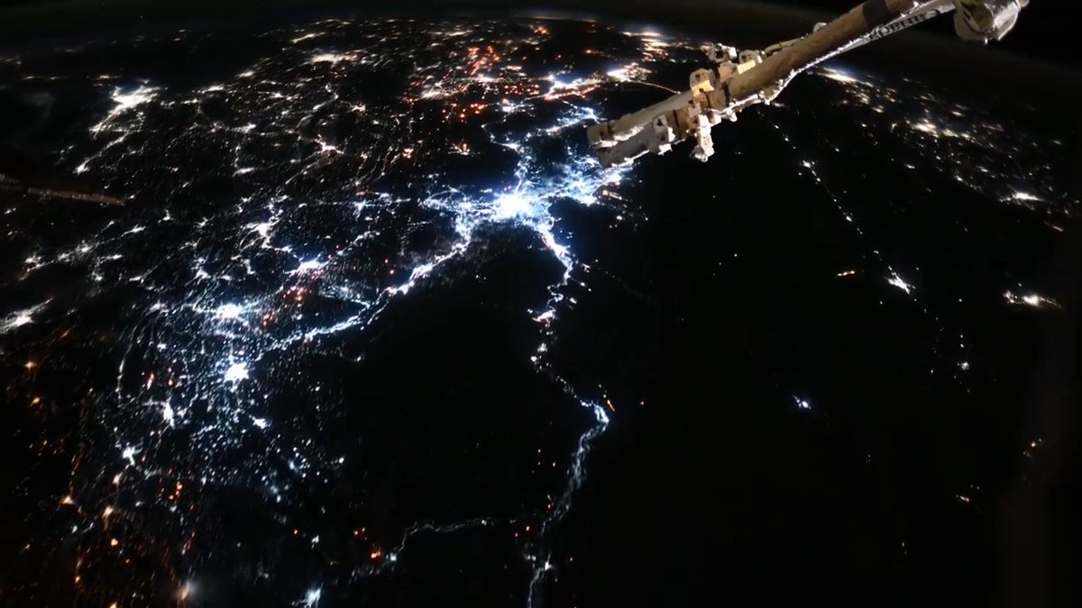 Earth views for your Sunday morning. 🌍 In this video, the International Space Station orbits on a northwest to southeast trajectory over the Black Sea, Turkey, the Persian Gulf, United Arab Emirates, and the Indian Ocean.