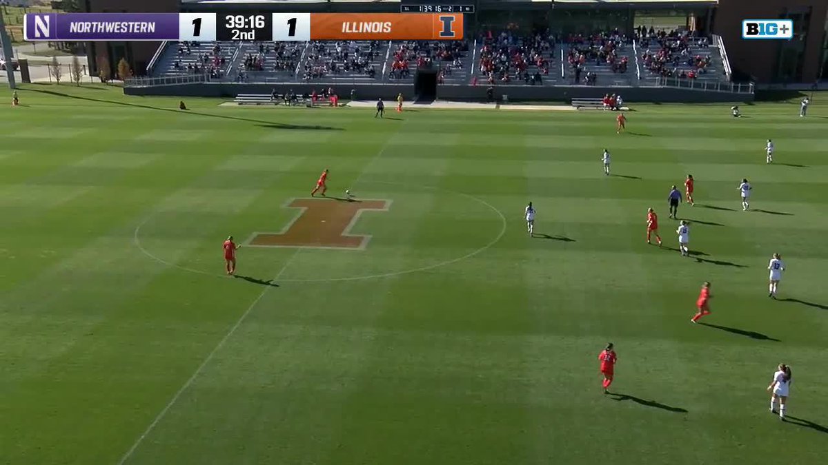 51' | The turn. The pass. The finish. What a goal! Sarah Foley caps off an excellent team move with her 11th goal of the season! #Illini 2, Northwestern 1