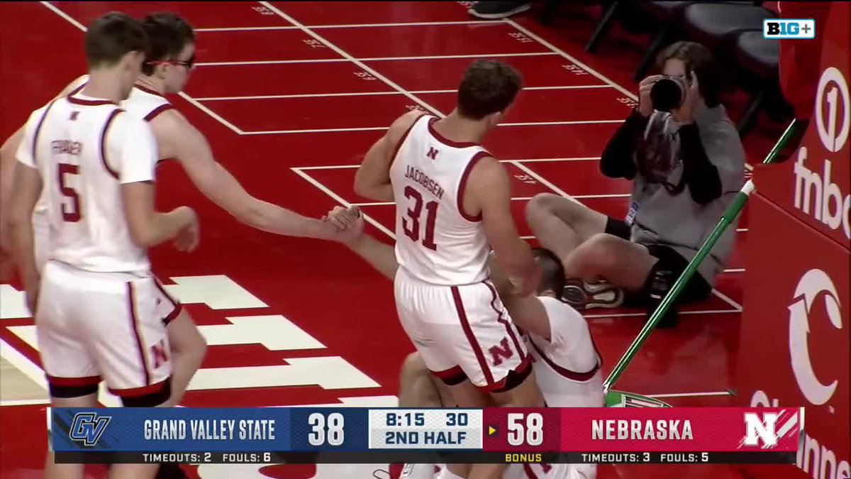 Frager coast to coast. 🌊 First bucket as a Husker for the hometown kid. 💻 B1G+