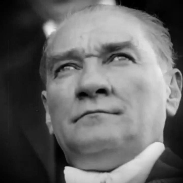 🇹🇷🇹🇷🇹🇷 Gazi Mustafa Kemal Atatürk, "Efendiler! Yarın Cumhuriyet'i ilan edeceğiz." #OnvoAntalyaspor