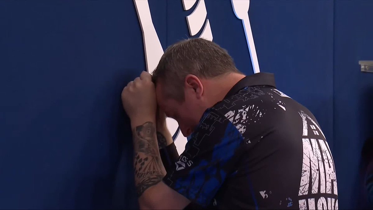 EDHOUSE IS THE EUROPEAN CHAMPION! 👏 Ritchie Edhouse has seen his darting dreams come true in Dortmund! Edhouse reels off NINE straight legs to dispatch Jermaine Wattimena 11-3 and clinch his first televised PDC title! Incredible! 📺 #ECDarts24 | Final