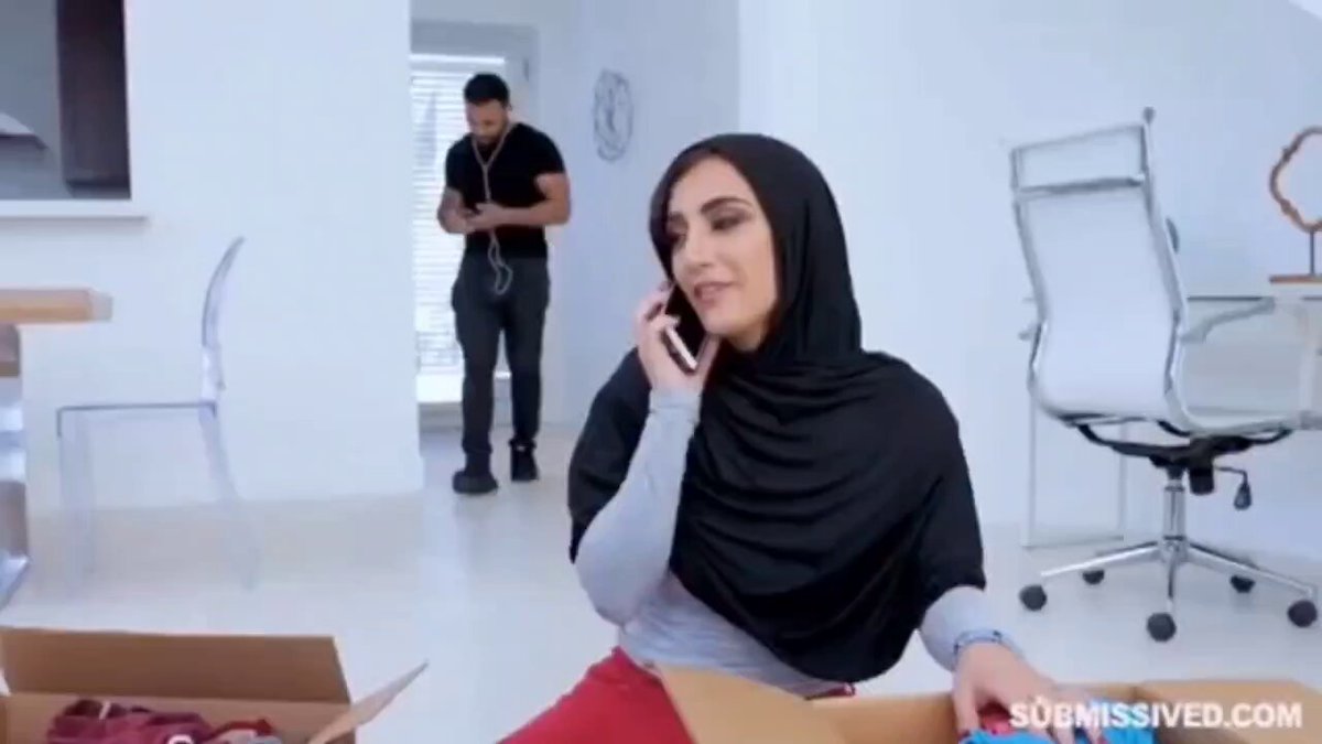 Jezebeth Submissved #Hijab