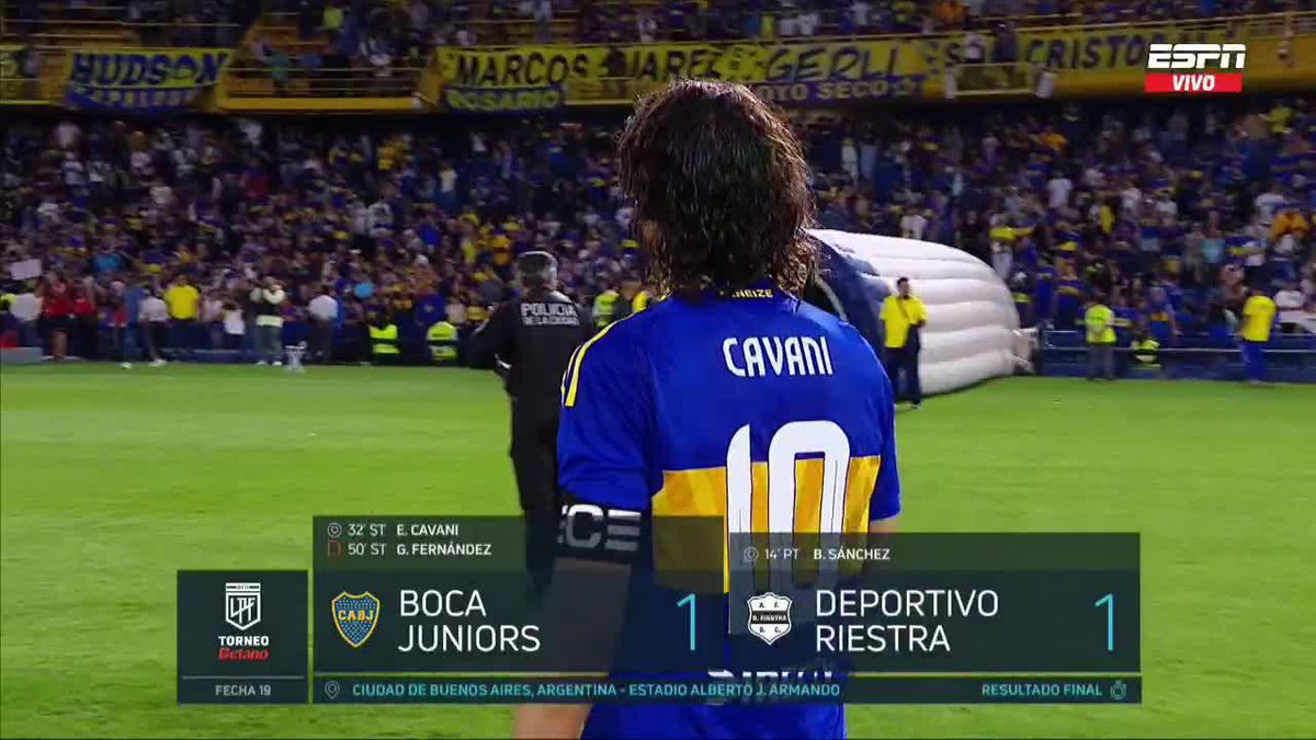 ♫ "JUGADORES, NO ROMPAN LAS PELOTAS, A VER SI SE DAN CUENTA, QUE ESTÁN JUGANDO EN #BOCA". ♫ ❌La REPROBACIÓN de #LaBombonera a los JUGADORES al no pasar del EMPATE 1-1 en #LaBombonera ante Deportivo Riestra.