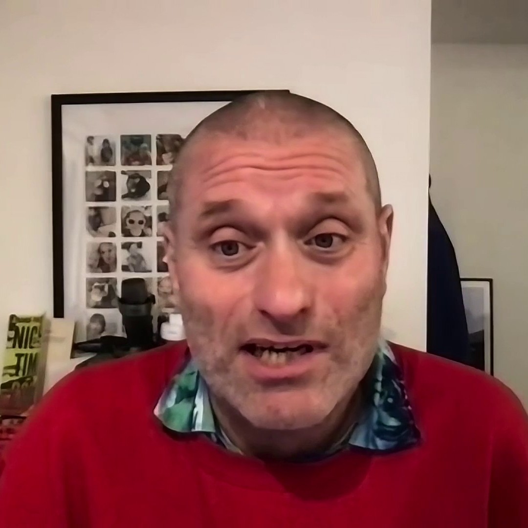 "I would be looking at someone like Thomas Frank, he has a big club mentality about him" 👀 The Guardian's Jamie Jackson discusses who could replace Erik ten Hag at Manchester United 🔴
