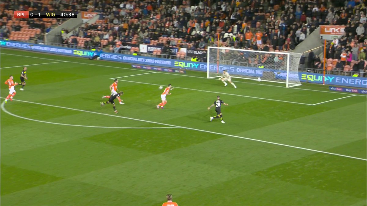 Matt Smith doubles Wigan's advantage! 💢