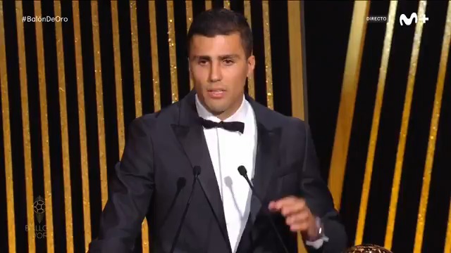 Este discurso ya es historia del fútbol español. Rodrigo Hernández, GRACIAS.