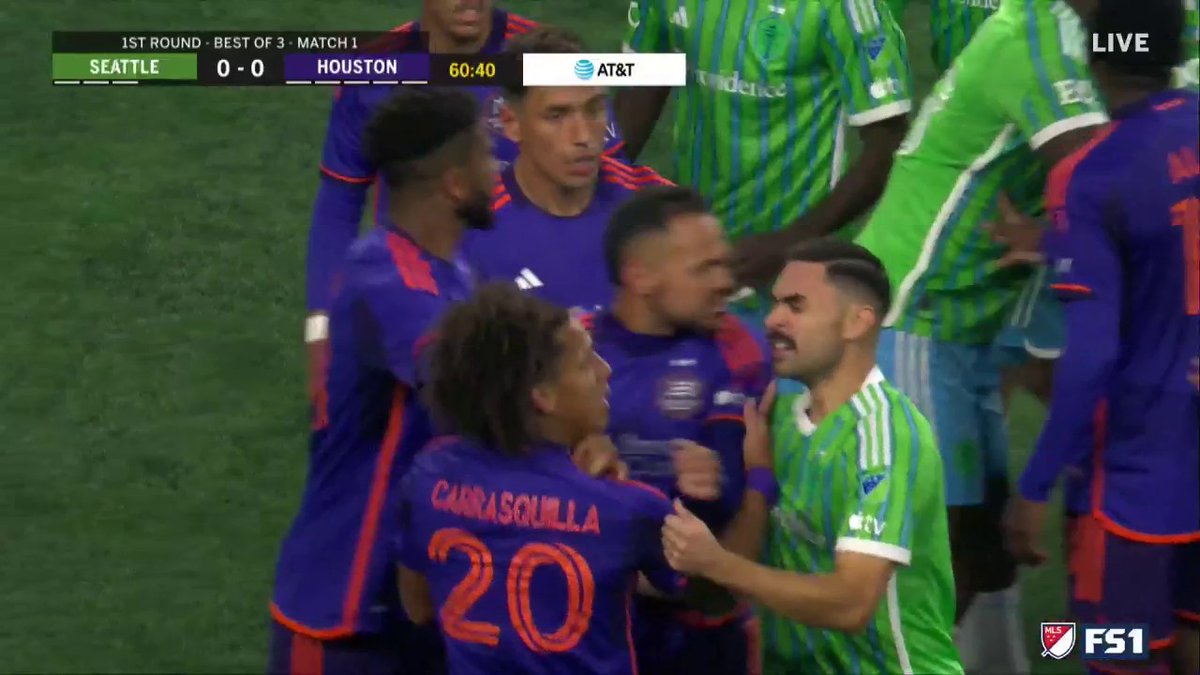 Things getting chippy between Seattle and Houston