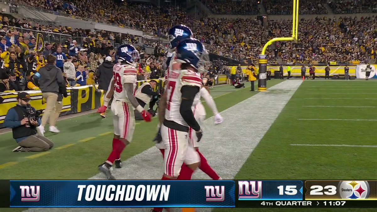TYRONE TRACY JR. 🔥 A 45-YARD TOUCHDOWN TO KEEP THE GIANTS IN IT 😤 #NYGvsPIT | ABC, ESPN, ESPN+