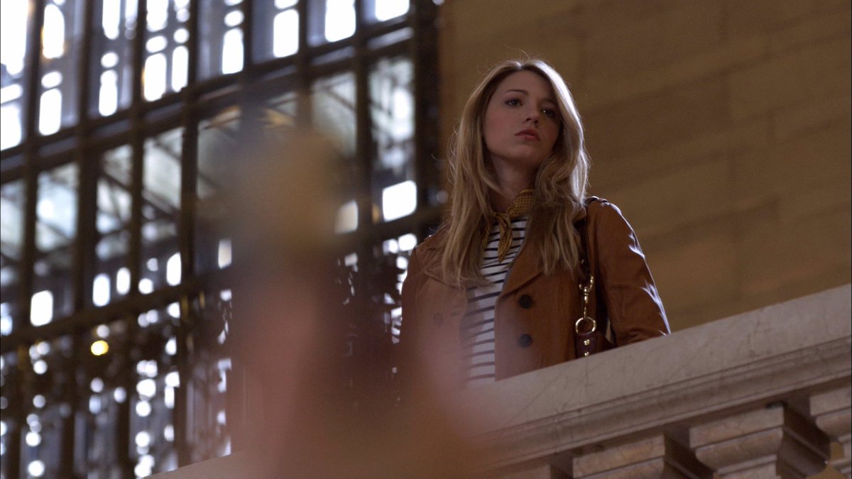 NOTHING hits like the opening scene of Gossip Girl. All eps now on Netflix US 💋 XOXO