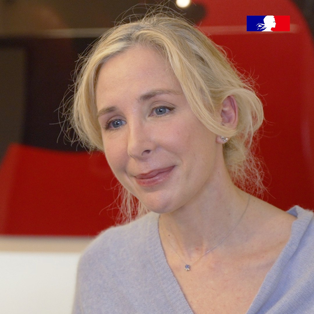 #ToutesetTousEgaux | « C’est un combat que je veux gagner et laisser derrière moi. » 🗣️ 🎀 Diagnostiquée tôt grâce à l’auto-palpation, Virginie atteinte d'un cancer du sein, a pu engager le combat pour sa santé et amorcer son parcours de reconstruction.