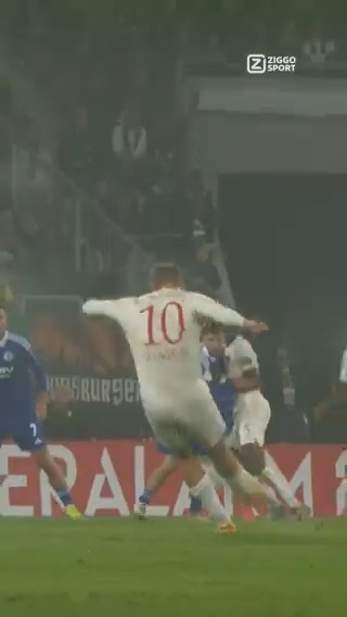 Wat een 𝐩𝐞𝐜𝐡 voor Schalke! 🥺 Augsburg kegelt Kees van Wonderen uit de DFB-Pokal 🏆💔 #ZiggoSport #DFBPokal #FCAS04
