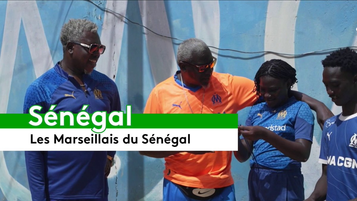 🇸🇳 Une maison aux couleurs de l’Olympique de Marseille… à Dakar ! Au Sénégal, le club marseillais est suivi par de fervents supporters qui ne rateraient pour rien au monde un classique OM-PSG. 🔵 France 3 🎥 N. Bertrand, F.Fougère, L.Dravet, A.Guricolas, S.Sané