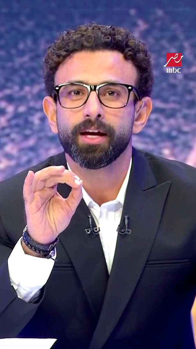 بابا الشغلانة.. سيد نصف الكون.. زعيم نصف الكرة الأرضية 🌍.. انه الأهلي ياااااا سادة 🦅🔥 #الأهلي_العين_مع_فايق #MBCMASR #MBCMASR2