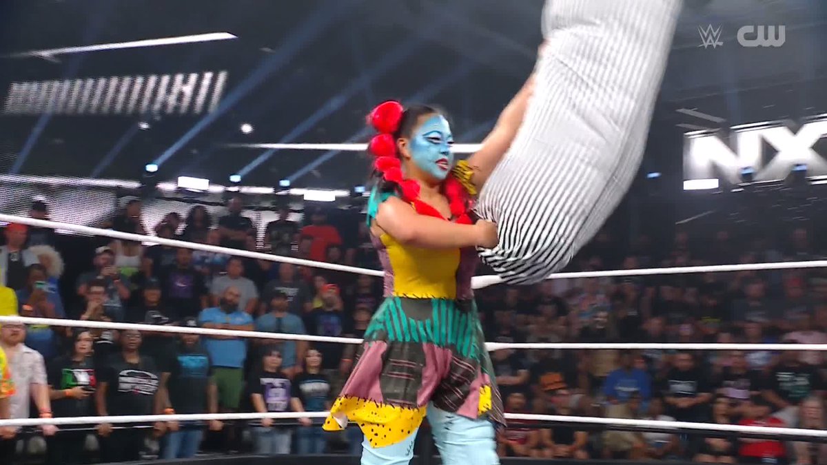 OH. MY. GOD. Right onto the LEGOs! 😳 #WWENXT