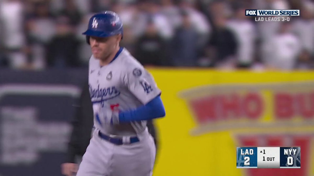 フリーマンが4試合連続のホームラン！ ブレーブス時代を合わせるとWS6試合連続HR！ 凄すぎる！！！！！！！！ドジャース先制！2-0