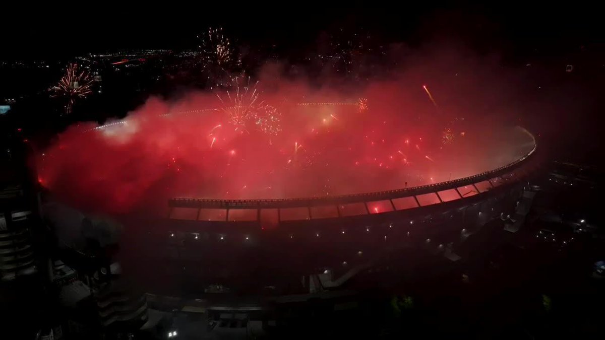 🤯🇦🇷 HISTÓRICO RECIBIMIENTO DE RIVER PARA LA SEMIFINAL DE LA LIBERTADORES.