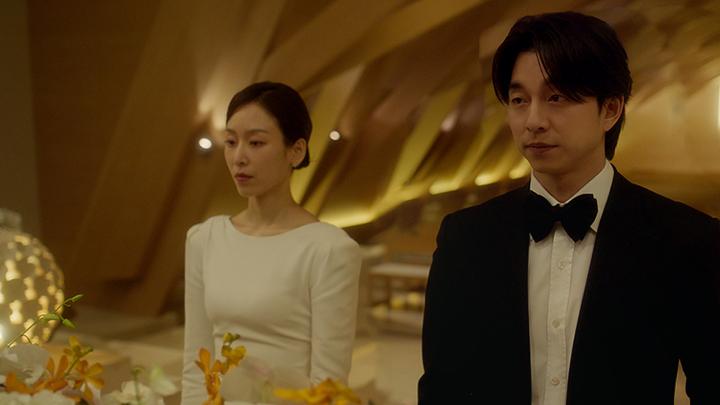 Seo Hyun-jin and Gong Yoo star in The Trunk. Coming November 29. A secret marriage service and one couple's involvement is uncovered when a mysterious trunk washes up on the shore.