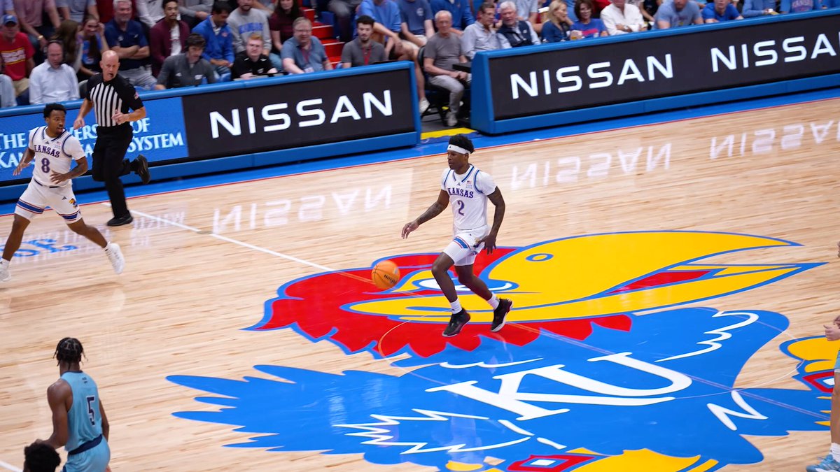 Welcome to AFH, Zeke 🔥 🔴 16 PTS 🔵 66.7% 3PT% #PayHeed x Zeke Mayo