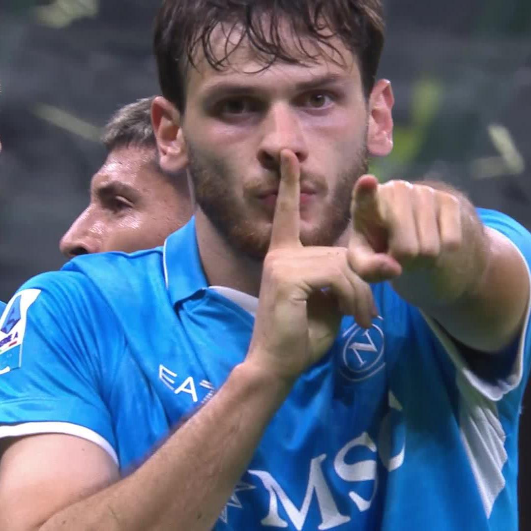 Il boato dopo questa perla di Kvara 🤯🖌️🎨 #MilanNapoli