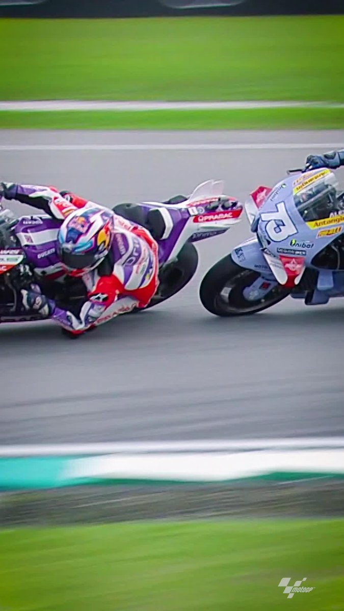On an absolute charge ⚔️ Alex Márquez had no issues slicing his way through the field to take the #TissotSprint win last year 💪 #MalaysianGP 🇲🇾