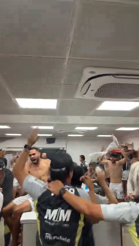 Pela Copa, Pela #GlóriaEterna. E VAMO VAMO, GALO! 🖤🤍