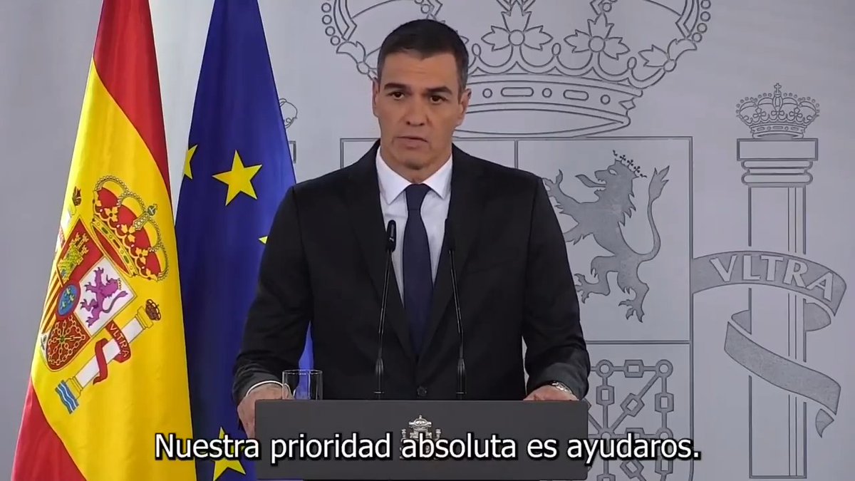 Quiero trasladar toda la solidaridad y afecto del Gobierno a las familias de las personas que han fallecido en esta tragedia. Y a quienes siguen buscando a sus seres queridos. Os vamos a ayudar el tiempo que haga falta. No vamos a dejaros solos. España entera está con vosotros.