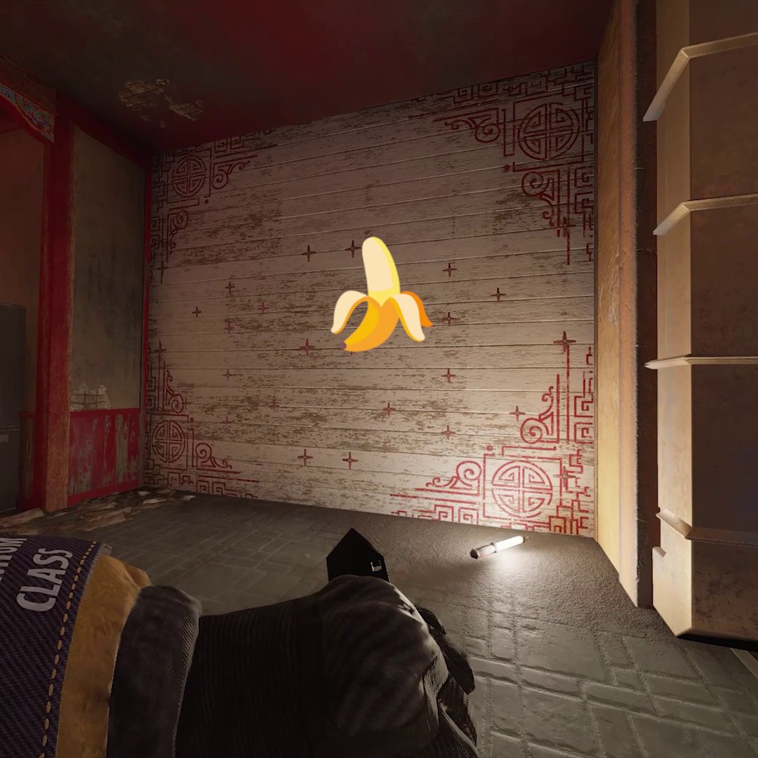 You're attacking Throne Room. Which wall are you breaching? Comment 🍓 or 🍌 or 🍏