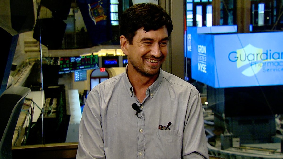 Highlights Media Week CXO Series for NYSE 🏛 Wired, #theCUBE’s Dave Vellante is joined by Andy Pernsteiner to discuss VΛST Data’s evolution of data storage + services. 📺 Watch the complete discussion: #CXOinsights Brian J Baumann (bjb911.x)