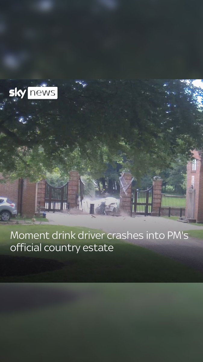 Truly magnificent. The gates disintegrated, leaving the bollards to save the day. #WorldBollardAssociation