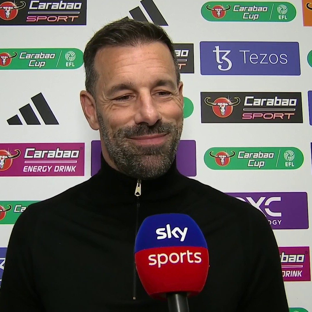 "I take pride in leading the team forward" 💬 Ruud van Nistelrooy wants his team to show "passion, energy and get the crowd going" tonight in his first game as Man United interim manager 🔴