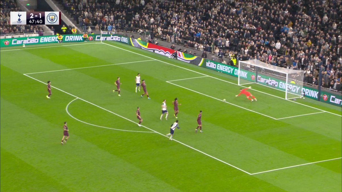 What a save from Stefan Ortega! 🔥🧤