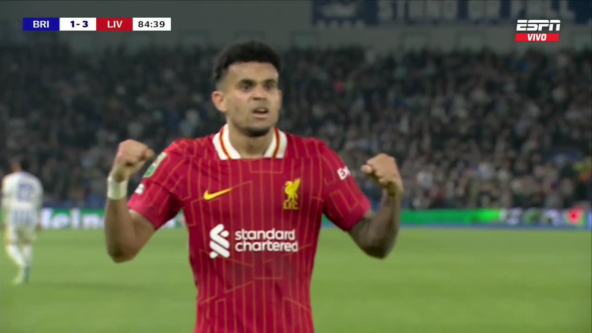 Si hay que luchar, lucha. Si hay que encarar, encara. Si hay que hacer goles, los hace. El resumen de Luis Díaz como futbolista en una jugada.
