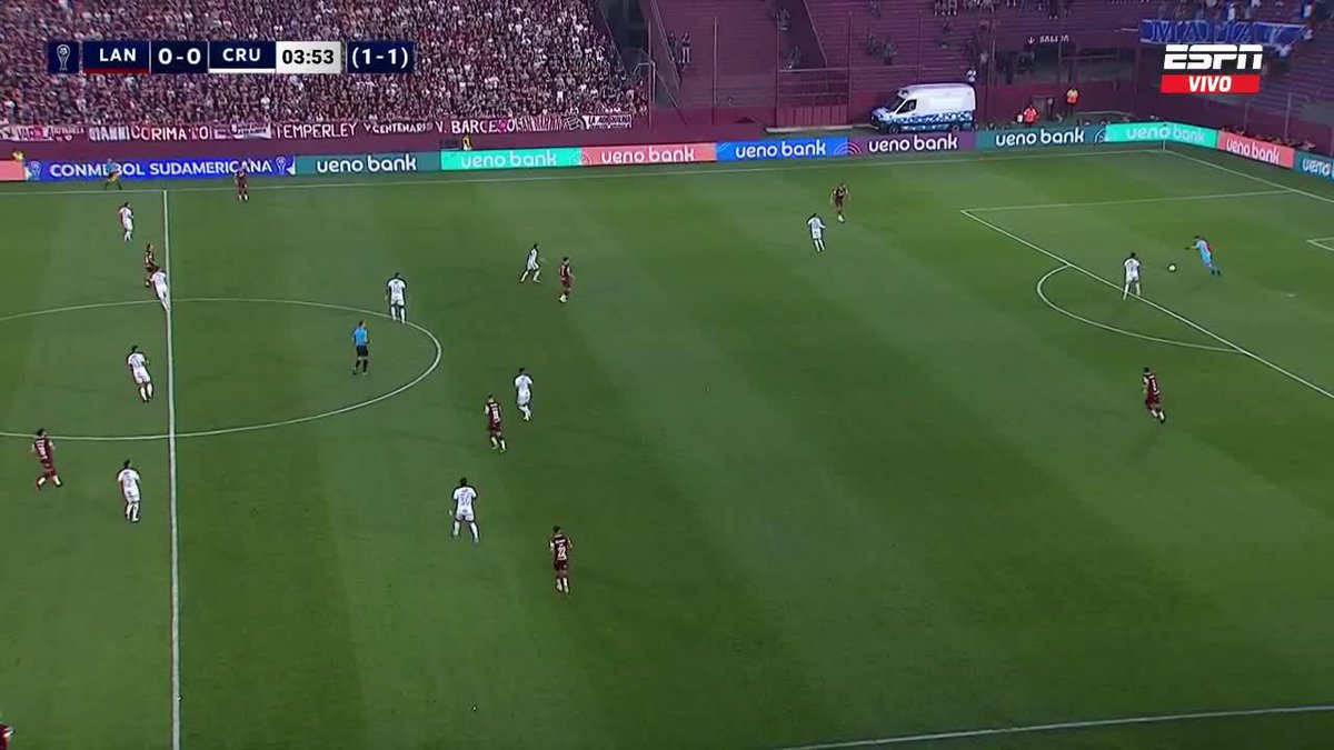 El golazo que hacía Marcelino Moreno. 😮‍💨