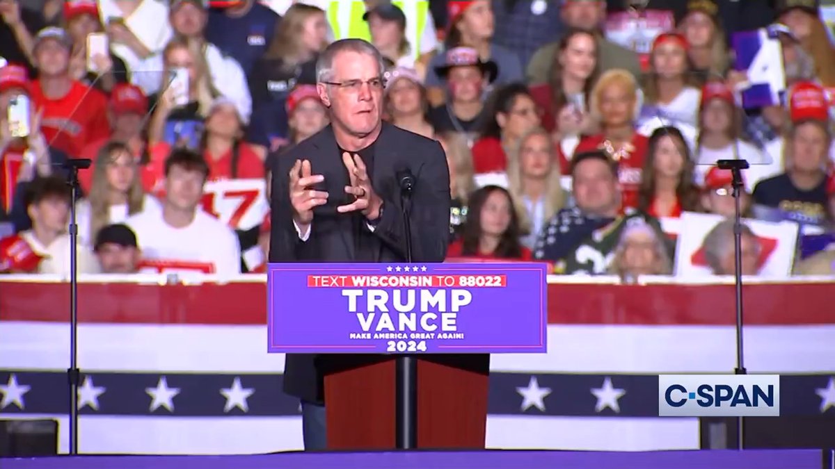 .Brett Favre on President Biden's 'garbage' comment: "I can assure you, we're not garbage. How dare he say that. Looking out I see police officers, teachers, nurses, grandparents, students. I see everyday Americans that make this country great."