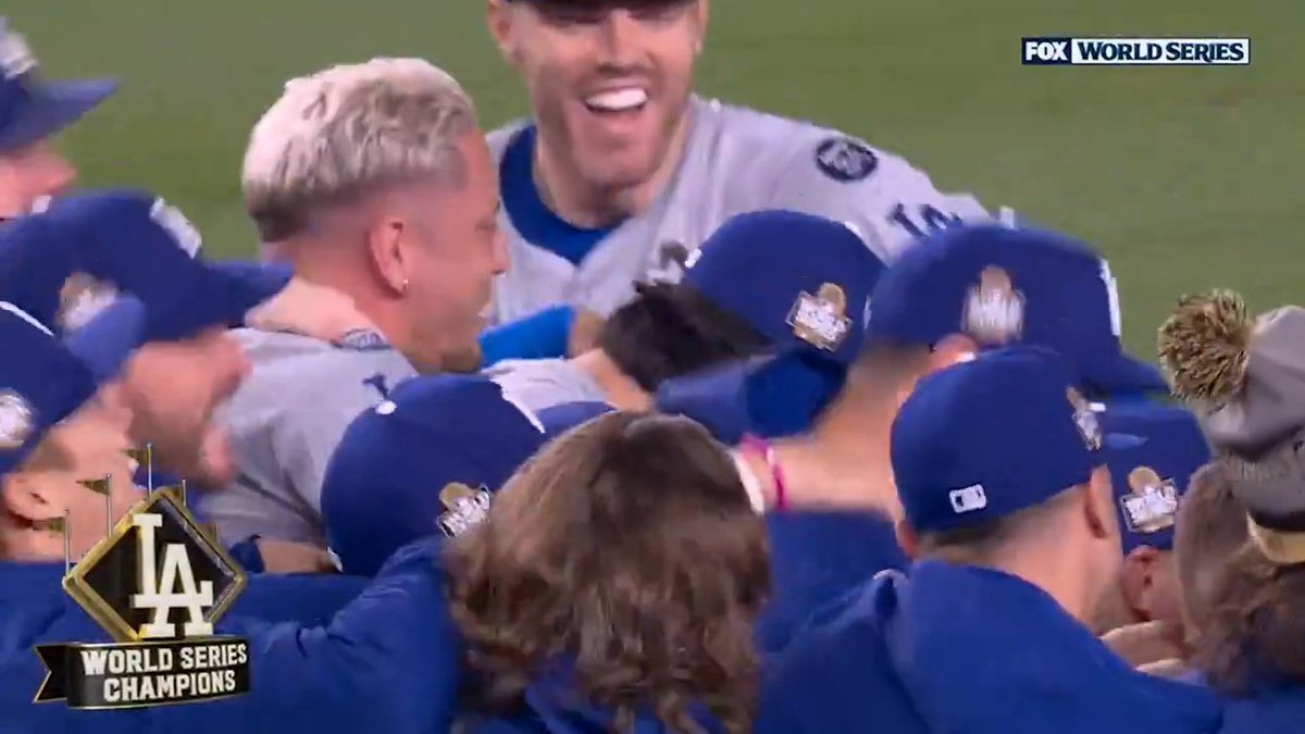 WALKER BUEHLER BAJÓ EL TELÓN. #CAMPEONES