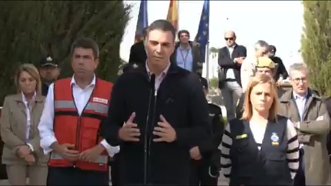#EnDirecto | Sánchez se dirige a los valencianos advirtiendo de que la DANA "continúa": "Por favor, quédense en casa, no salgan. Ahora lo más importante es salvaguardar vidas"