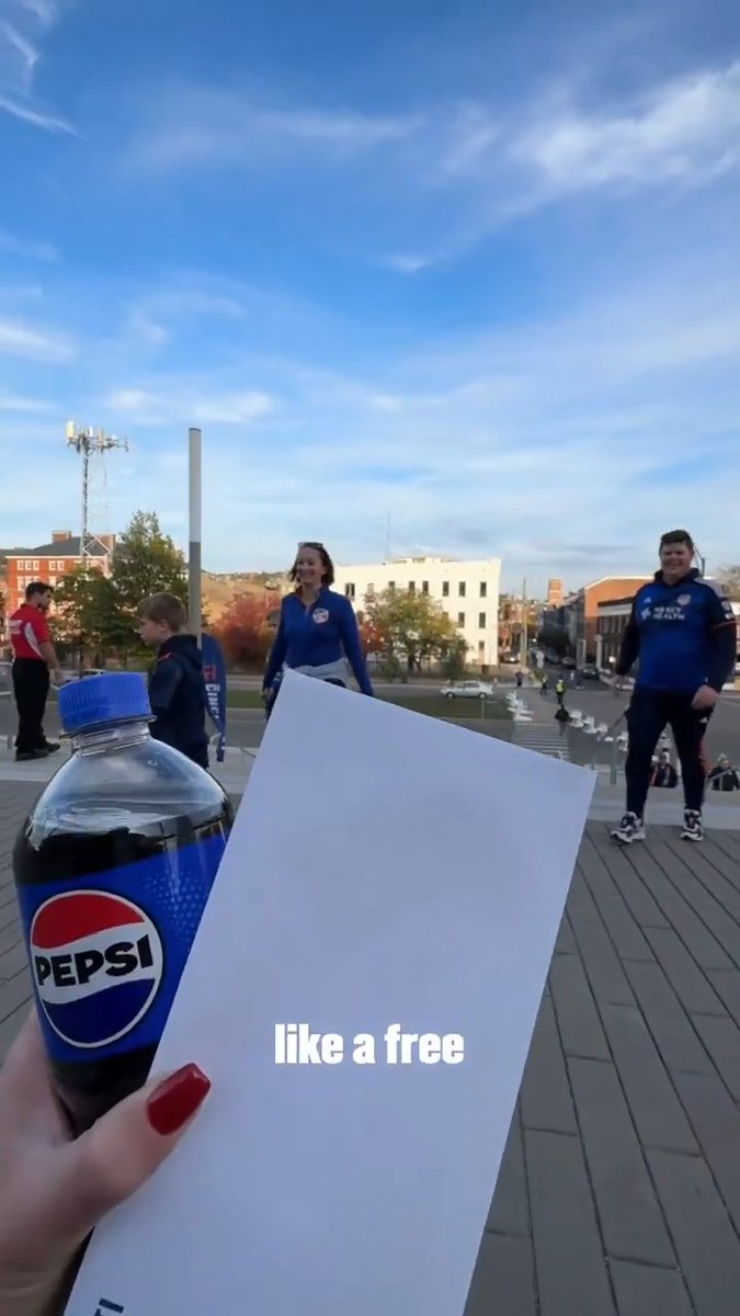 Our friends at Pepsi helped us surprise this #AllForCincy family with an upgrade at Monday night's match. 🧡💙