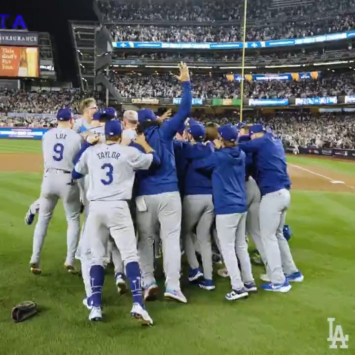 The moment the Dodgers became #WorldSeries Champs!