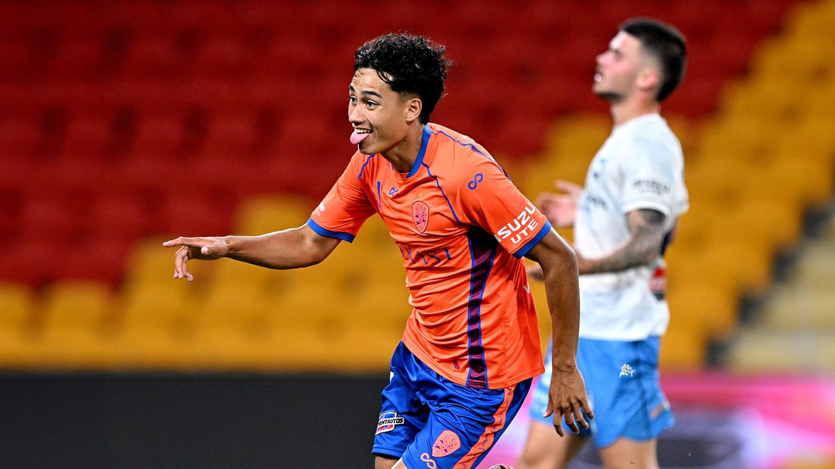 Rafael ‘El Klemer’ Struick, menjadi pemain Indonesia pertama yang mencetak gol di Liga Utama Australia! Selamat dan semakin tajam ✊