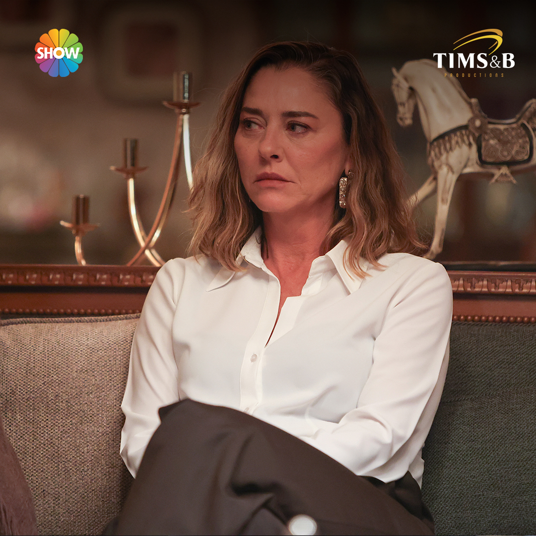 “Anne kucağı ne hani bilmiyoruz ya…” 😔 #SiyahKalp yeni bölümüyle Perşembe 20.00 Show TV’de 🖤 TIMS&B Productions