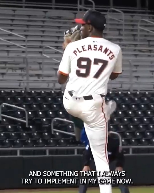 Love at first pitch ❤️ ⚾ MLB Develops alum and Giants prospect Elijah Pleasants is in the spotlight for this week’s #FallLeagueFriday 🏜️