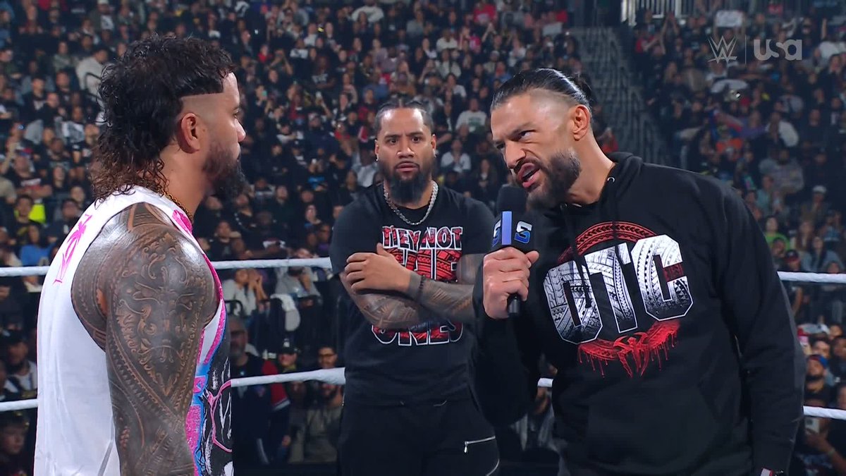We just got a YEET from the OTC! 🤯 Roman Reigns #SmackDown
