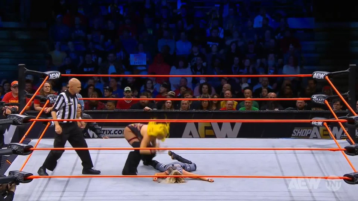 Taya Valkyrie is looking as vicious as ever! Watch #AEWRampage on TNT! TAYA VALKYRIE | The Virtuosa | Zoey Skye