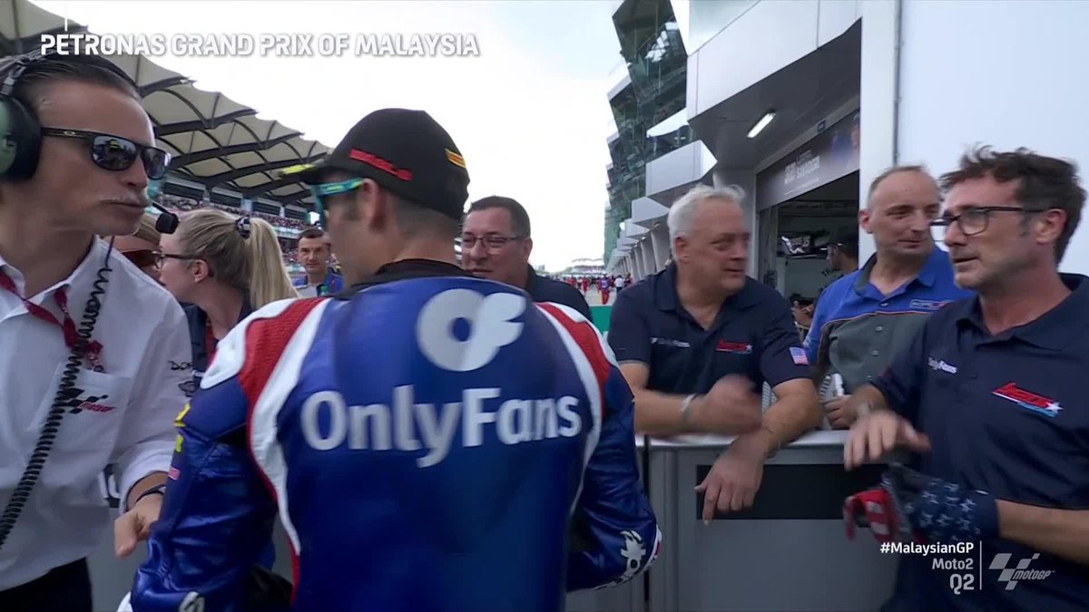 That's an The American Racing Team 1-2 ๐ฆ
Can it get any better than this for the American team? ๐ฅ #MalaysianGP ๐ฒ๐พ